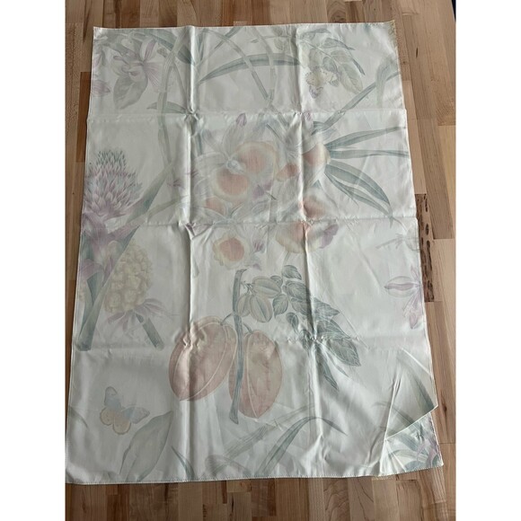 Lee Jofa Fabric Samples 3 Pieces 26 X 36 100% Cotton White Floral Orchids Borneo - Picture 9 of 12